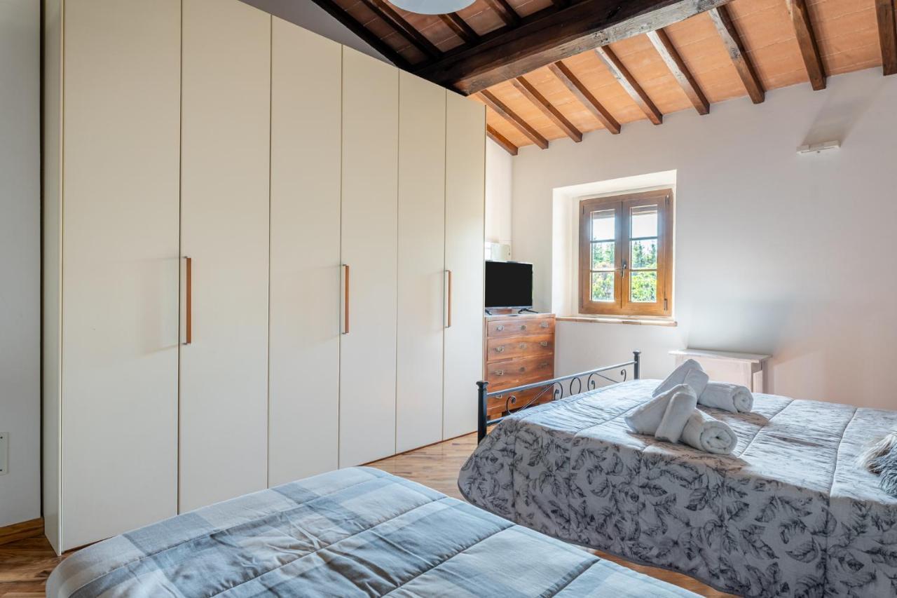 Casa Vecchia Rooms And Parking Gambassi Terme Exteriör bild