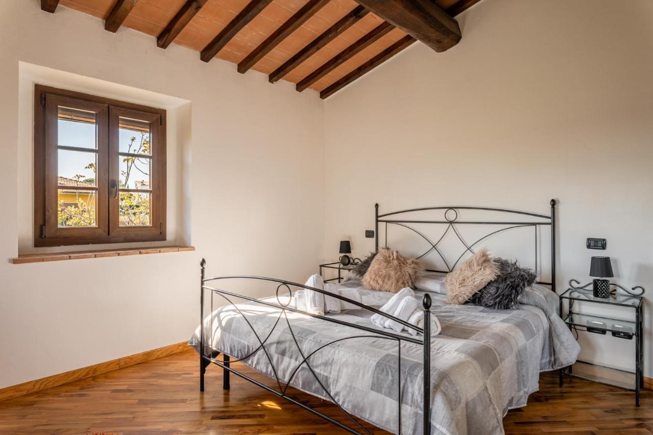 Casa Vecchia Rooms And Parking Gambassi Terme Exteriör bild